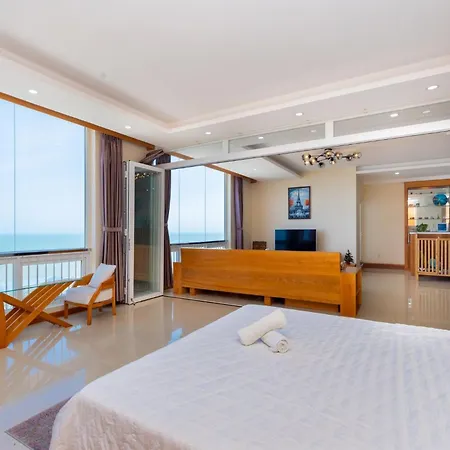 Marvelous Sea View Apartment